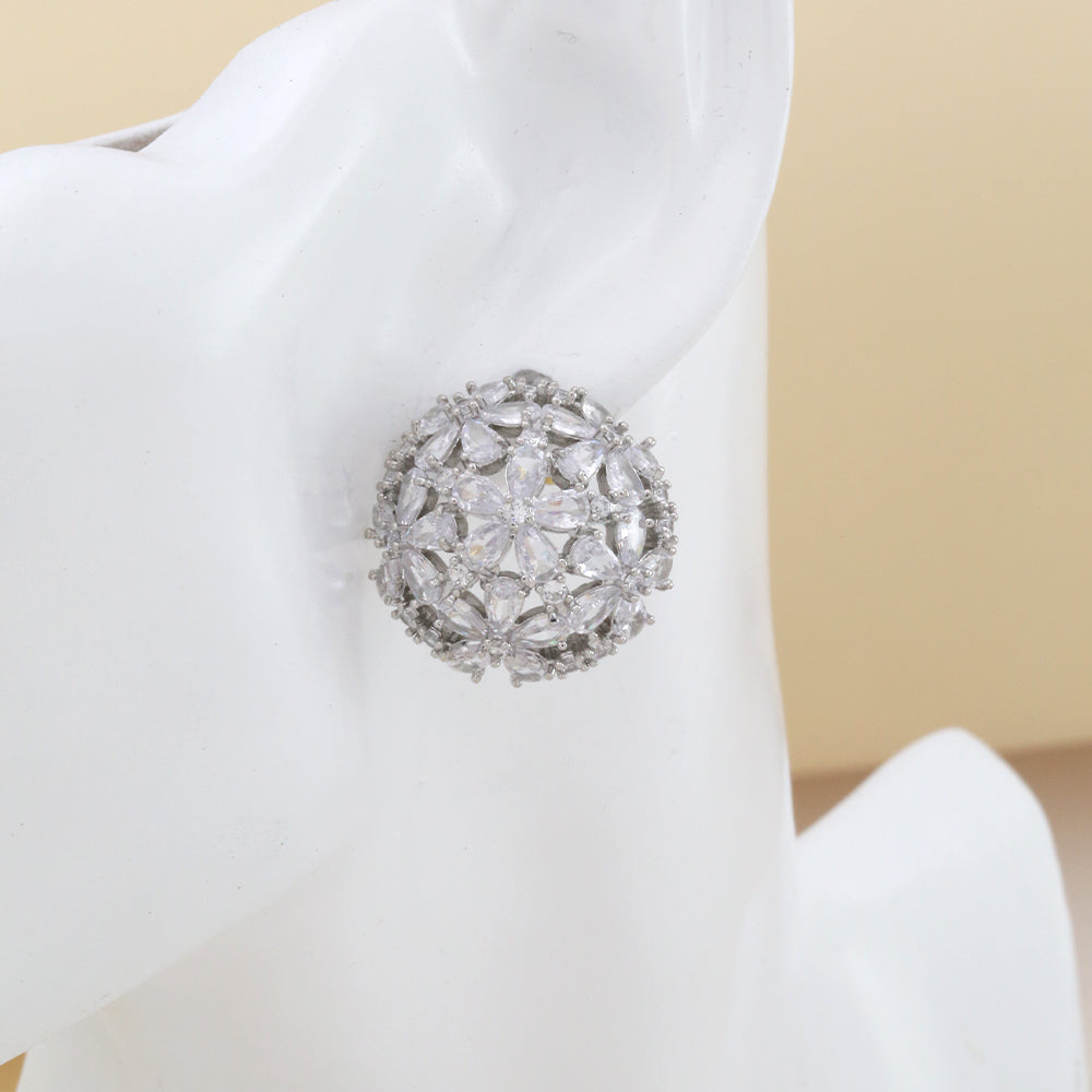 1 Pair Luxurious Simple Style Solid Color Plating Hollow Out Inlay Copper Zircon 18K Gold Plated Ear Studs