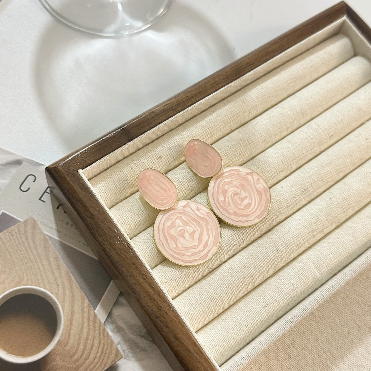 1 pair sweet oval plating alloy drop earrings