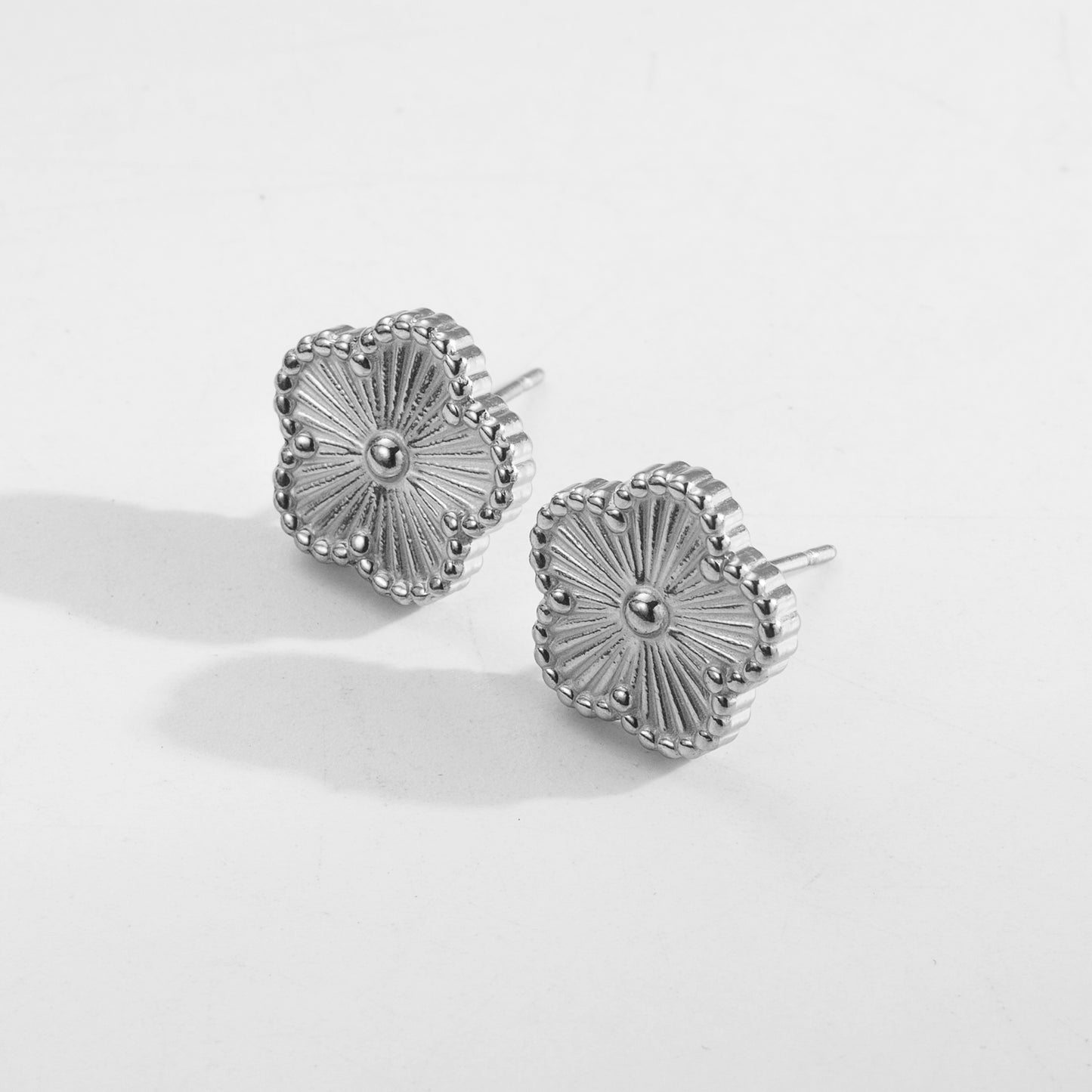 304 Stainless Steel 18K Gold Plated Basic Vintage Style Plating Flower Bracelets Ear Studs Necklace