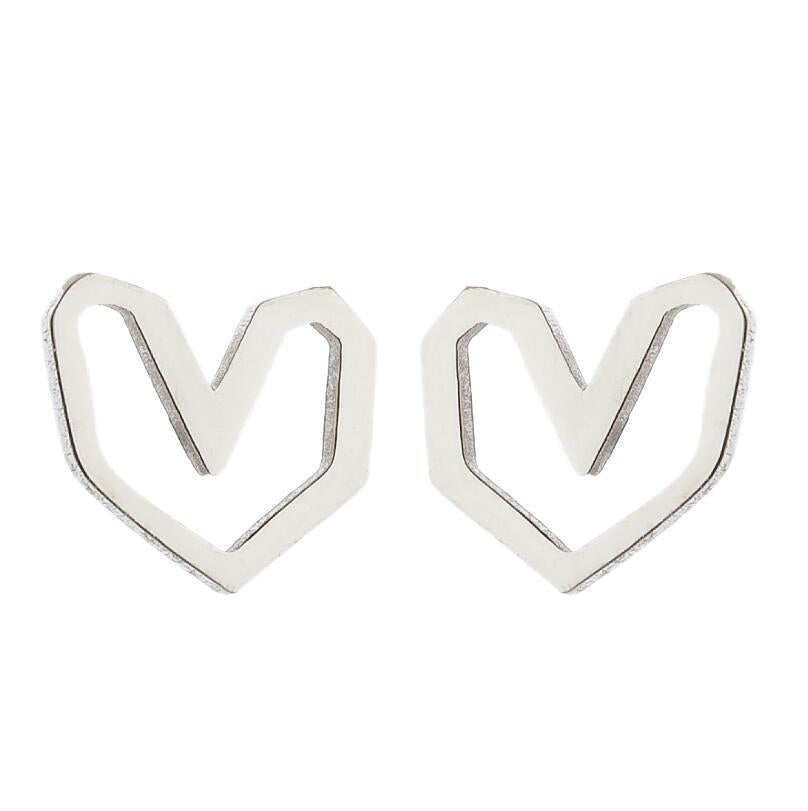 fashion heart shape stainless steel ear studs 1 pair