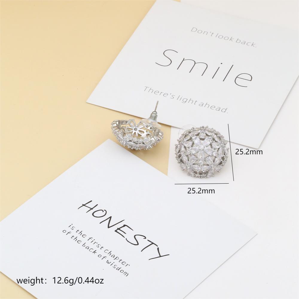 1 Pair Luxurious Simple Style Solid Color Plating Hollow Out Inlay Copper Zircon 18K Gold Plated Ear Studs