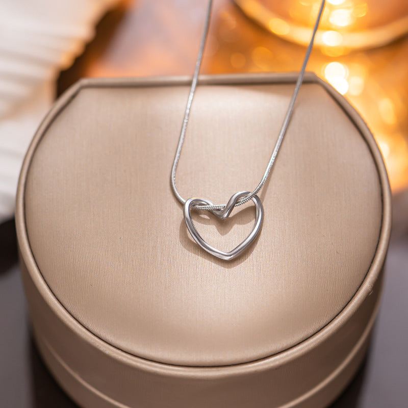 simple style solid color titanium steel pendant necklace