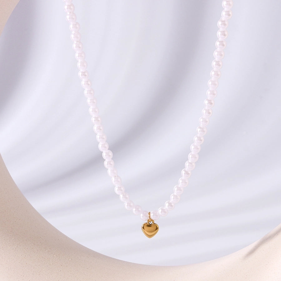 304 Stainless Steel Artificial Pearl 18K Gold Plated IG Style Elegant Romantic Beaded Heart Shape Pendant Necklace