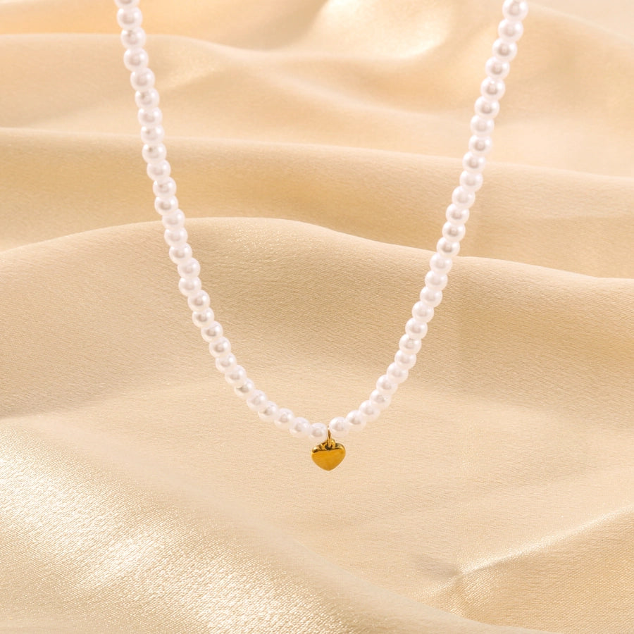 304 Stainless Steel Artificial Pearl 18K Gold Plated IG Style Elegant Romantic Beaded Heart Shape Pendant Necklace