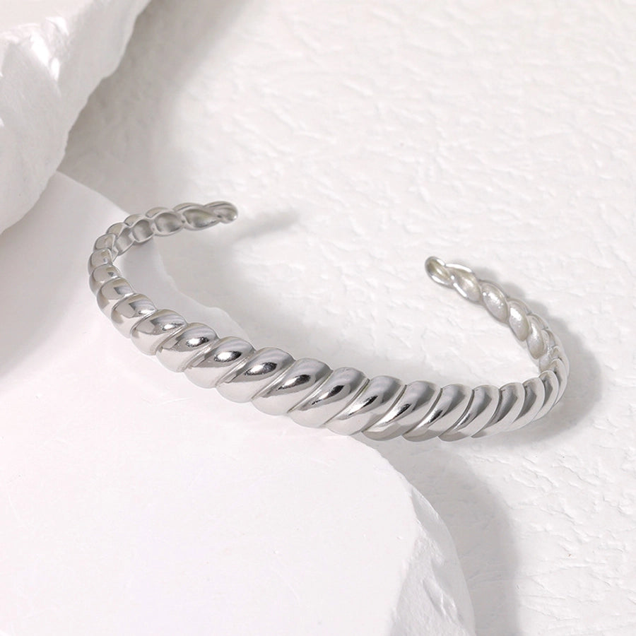 Roman Style Streetwear Solid Color 304 Stainless Steel 18K Gold Plated Cuff Bracelets In Bulk
