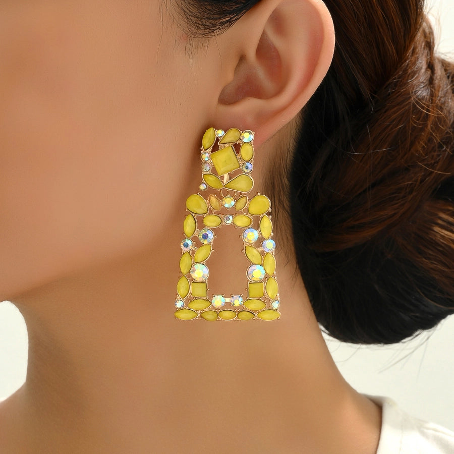 1 pair elegant retro geometric trapezoid hollow out inlay zinc alloy rhinestones drop earrings