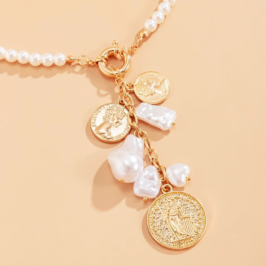Jewelry Retro Portrait Circle Artificial Pearl Alloy Iron Necklace