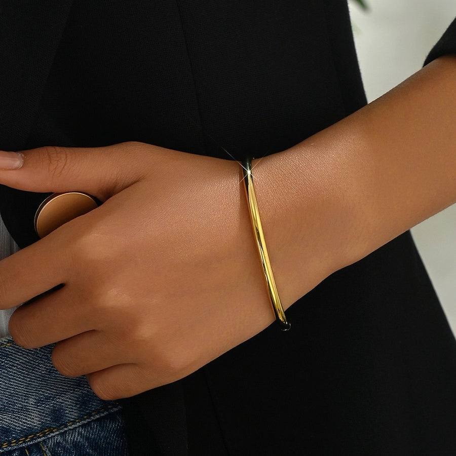Basic Round 201 Stainless Steel 18K Gold Plated Bangle In Bulk