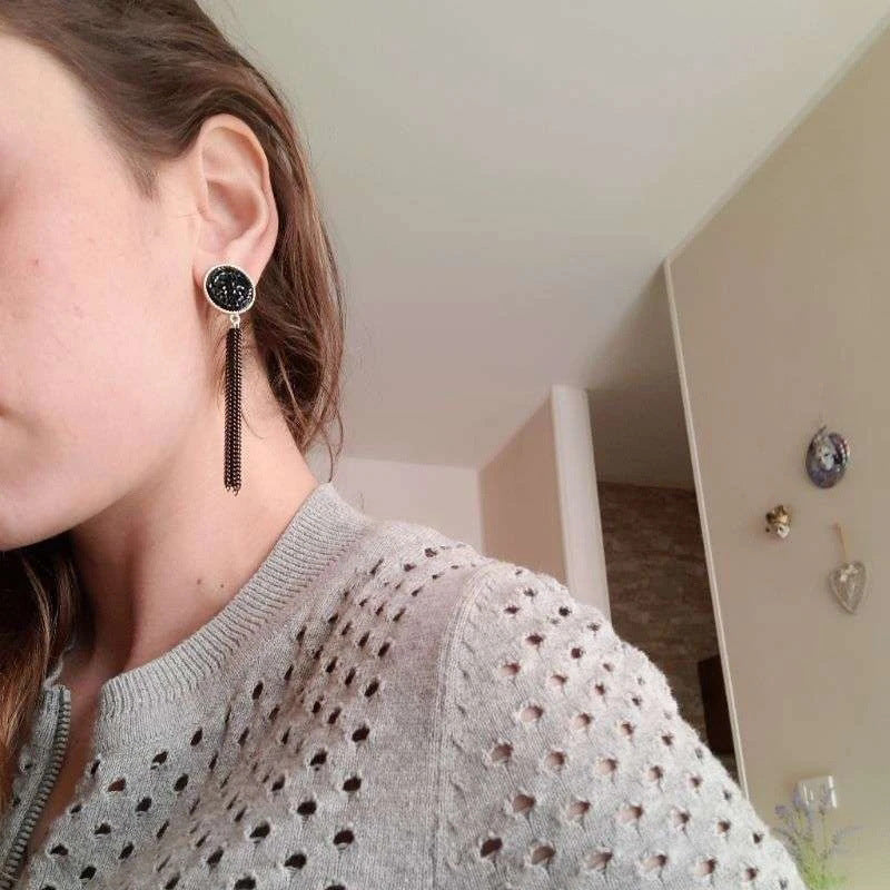 black retro long diamond tassel earrings