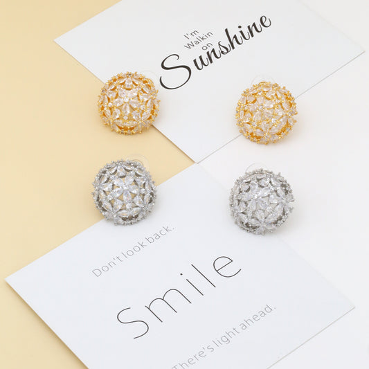1 Pair Luxurious Simple Style Solid Color Plating Hollow Out Inlay Copper Zircon 18K Gold Plated Ear Studs