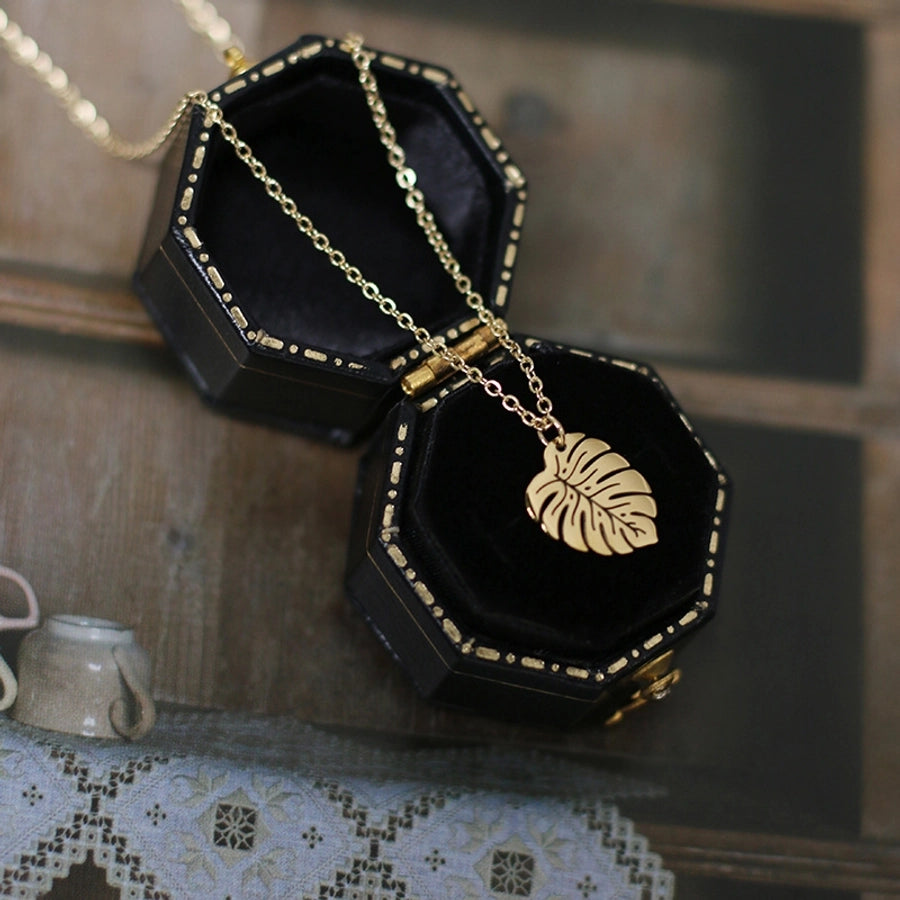 vintage tropical rainforest palm leaf titanium steel necklace