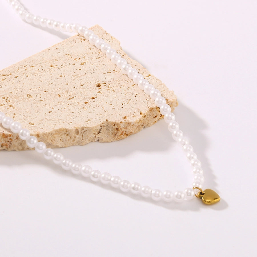 304 Stainless Steel Artificial Pearl 18K Gold Plated IG Style Elegant Romantic Beaded Heart Shape Pendant Necklace