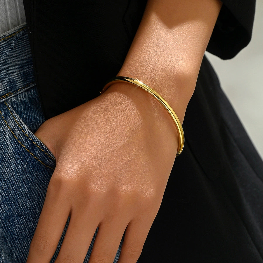 Basic Round 201 Stainless Steel 18K Gold Plated Bangle In Bulk